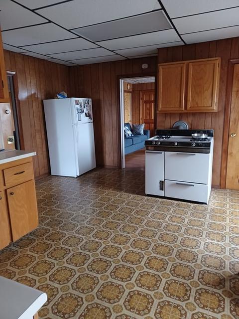 508 Center St, Fall River, MA 02724 photo 15