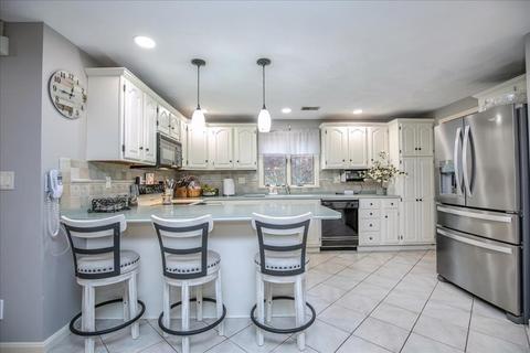 112 Dayton St, Danvers, MA 01923 photo 8