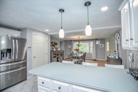 112 Dayton St, Danvers, MA 01923 photo 7
