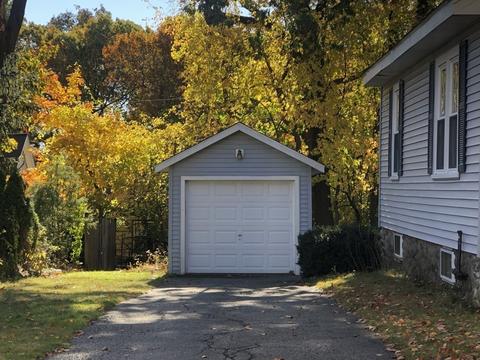33 Piehl Ave, Worcester, MA 01606 photo 3