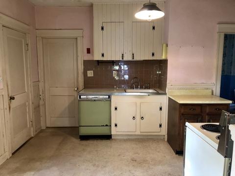 33 Piehl Ave, Worcester, MA 01606 photo 12