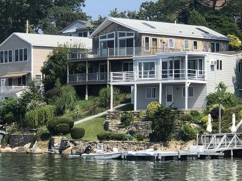 14 Riggs Pt Rd, Gloucester, MA 01931 photo 1