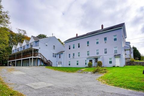 31 Fifth Ave, Webster, MA 01570 photo 4