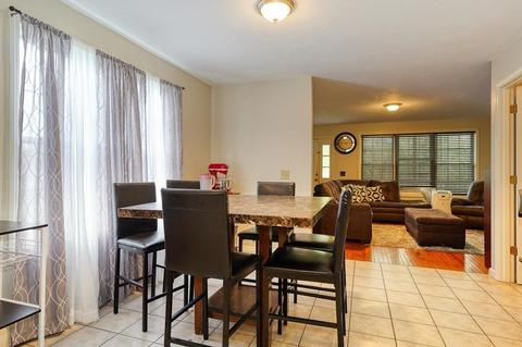 31 Fifth Ave, Webster, MA 01570 photo 6