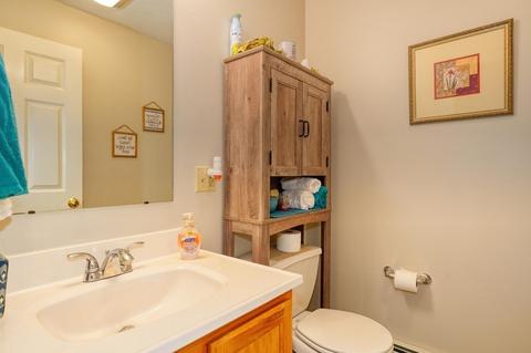 31 Fifth Ave, Webster, MA 01570 photo 20
