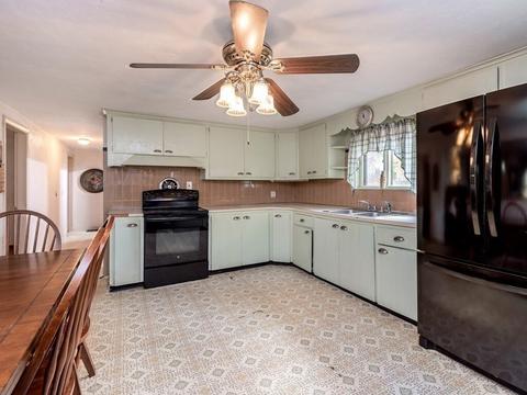 25 Nancy Dr, Webster, MA 01570 photo 7