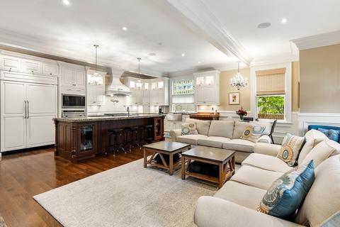 64 Naples Rd, Brookline, MA 02445 photo 13