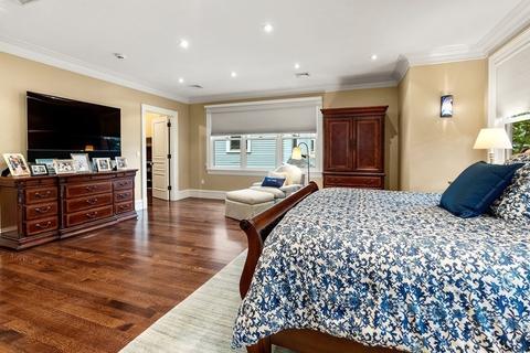 64 Naples Rd, Brookline, MA 02445 photo 26