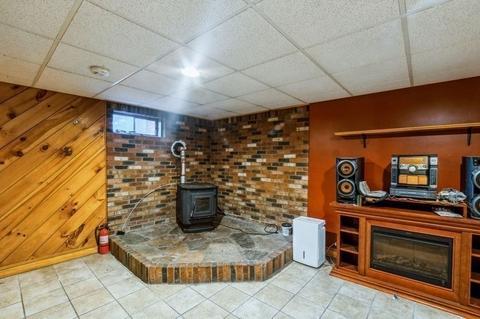 4 Surrey Ln, Webster, MA 01570 photo 21
