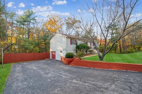4 Surrey Ln, Webster, MA 01570 photo 3