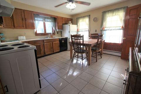 2 Mill St, Dudley, MA 01571 photo 7