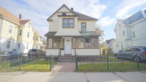 49 Malden St, Springfield, MA 01108 photo 1