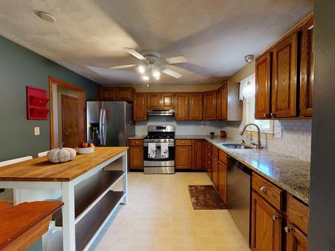 162 Great Rd, Maynard, MA 01754 photo 10