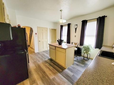 104 Massasoit Rd, Worcester, MA 01604 photo 9