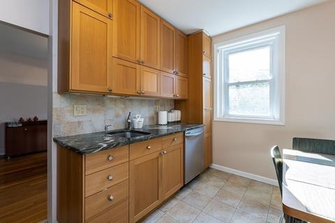 30 Summit Ave #3, Brookline, MA 02446 photo 3
