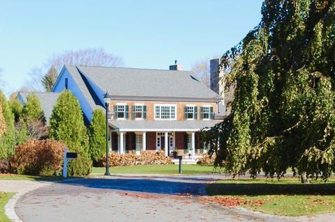 5 Sumner Ln, Belmont, MA 02478 photo 1