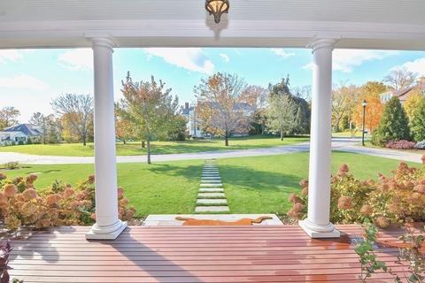 5 Sumner Ln, Belmont, MA 02478 photo 4