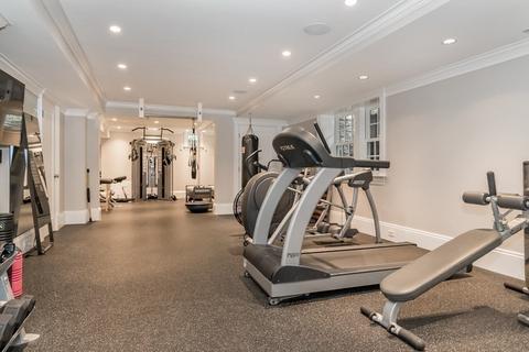 85 Monadnock Rd, Wellesley, MA 02481 photo 24