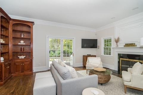 85 Monadnock Rd, Wellesley, MA 02481 photo 6