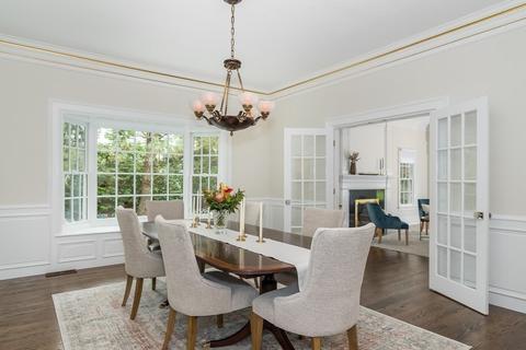 85 Monadnock Rd, Wellesley, MA 02481 photo 3