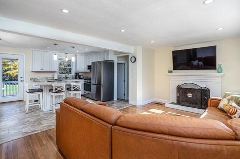 4 Cherokee Rd, Acton, MA 01720 photo 11