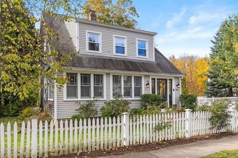 257 Hersey St, Hingham, MA 02043 photo 2