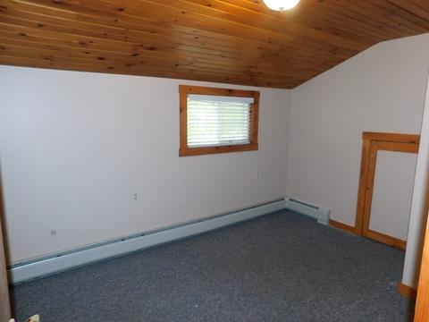 499 Eldridge St, Fall River, MA 02720 photo 10