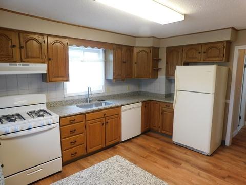 499 Eldridge St, Fall River, MA 02720 photo 7