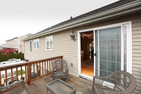7 Abington Ln, Fall River, MA 02721 photo 15