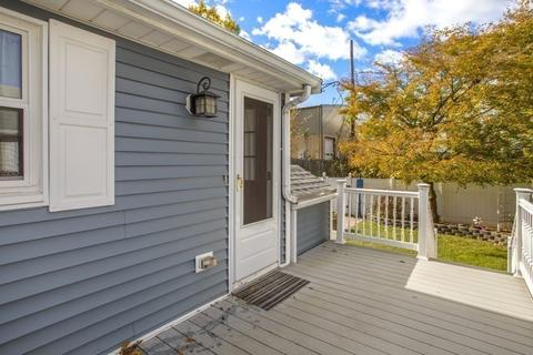 7 Tuttle Ln, Saugus, MA 01906 photo 32