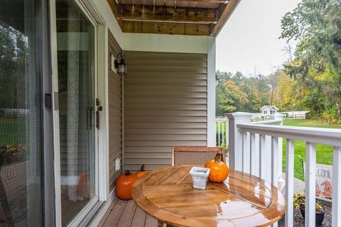 2 Pointe Rok #2, Worcester, MA 01604 photo 9
