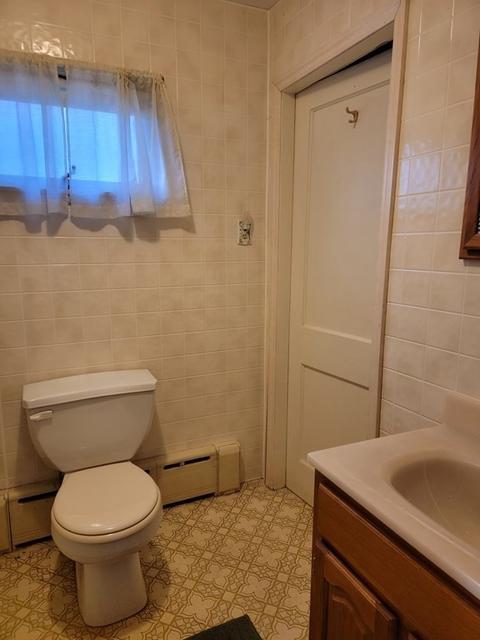 3 Cherry St, Ware, MA 01082 photo 6