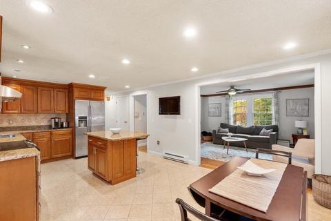 16 Shore Ave, Maynard, MA 01754 photo 11