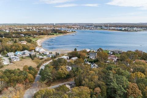 7 Robinwood Rd, Wareham, MA 02532 photo 4