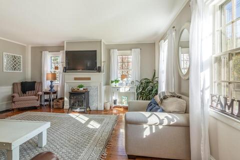 13 Elm St, Georgetown, MA 01833 photo 10