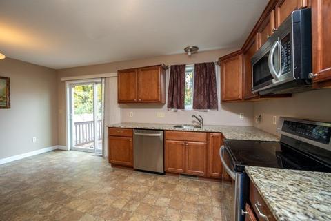 820 Mckinstry Ave, Chicopee, MA 01020 photo 25