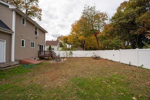 820 Mckinstry Ave, Chicopee, MA 01020 photo 10