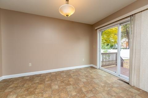 820 Mckinstry Ave, Chicopee, MA 01020 photo 26