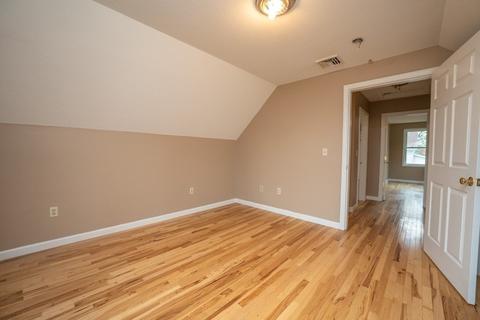 820 Mckinstry Ave, Chicopee, MA 01020 photo 27