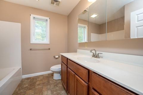 820 Mckinstry Ave, Chicopee, MA 01020 photo 40