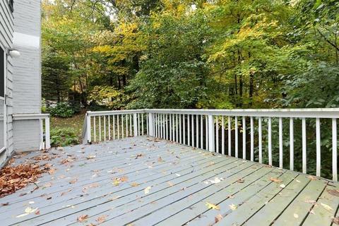 16 Surrey Ln, Worcester, MA 01609 photo 38