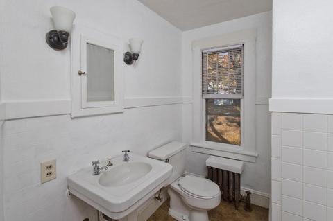 1003 Allen St, Springfield, MA 01118 photo 19