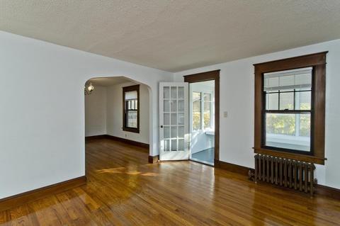1003 Allen St, Springfield, MA 01118 photo 12