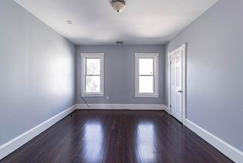 230 White St, Springfield, MA 01108 photo 19