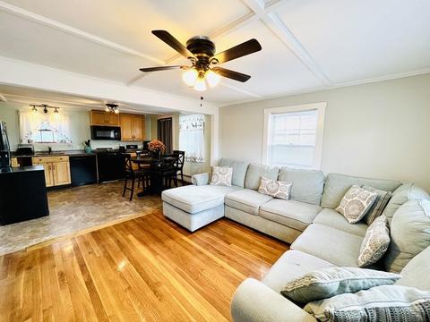 4 Foley Rd, Gloucester, MA 01930 photo 6