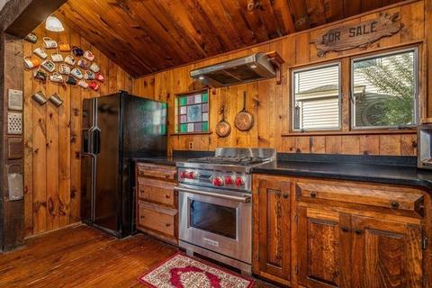 86 Pine View Ave, Worcester, MA 01603 photo 12
