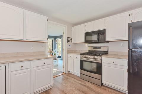 295 Ware St, Mansfield, MA 02048 photo 10