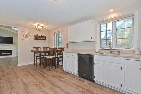 295 Ware St, Mansfield, MA 02048 photo 7