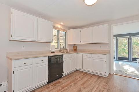 295 Ware St, Mansfield, MA 02048 photo 12