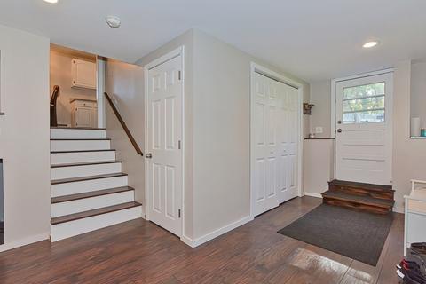 295 Ware St, Mansfield, MA 02048 photo 32